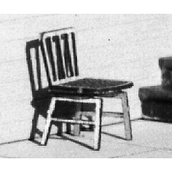 464-23016 HO Wood Chairs Straight 4