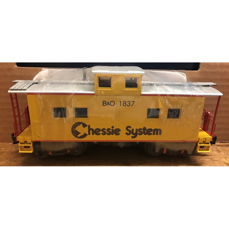 610-2806 O Caboose 2 rail Chessie System