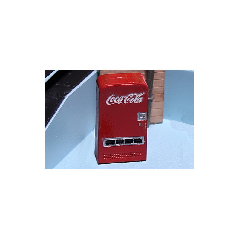 O Upright Coca Cola Machine
