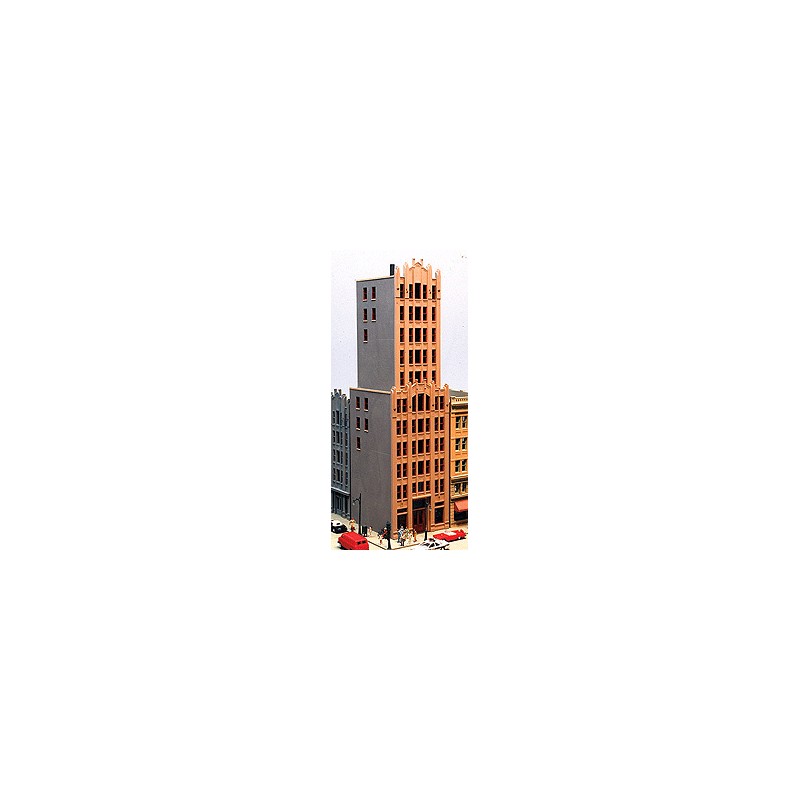 HO Falcon Tower - Bausatz 12.7 x 10.8 x 40.6cm